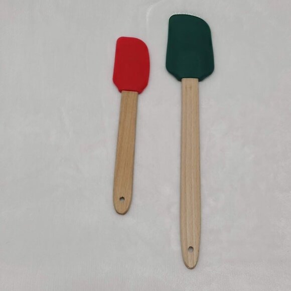 Disney Christmas Silicone Spatula Set Of 2 Mickey Mouse Wooden Handles - Picture 4 of 9